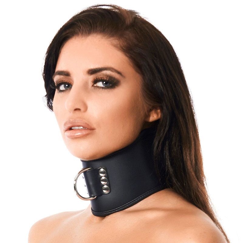 Leather Collar With Padlock Size: M/L